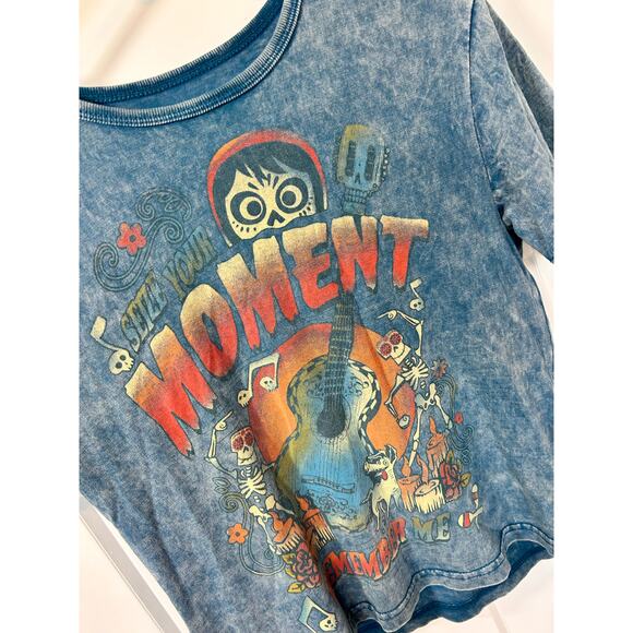 Disney Youth Pixar Coco Seize Your Moment Graphic Tee Shirt Blue Size Medium - Picture 3 of 9